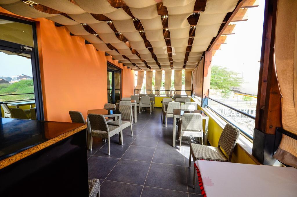 Vivi Hotel Praia Exteriér fotografie